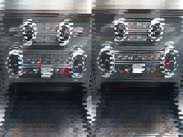 Certified 2023 Ford F250 Lariat w/ Lariat Ultimate Package image 21