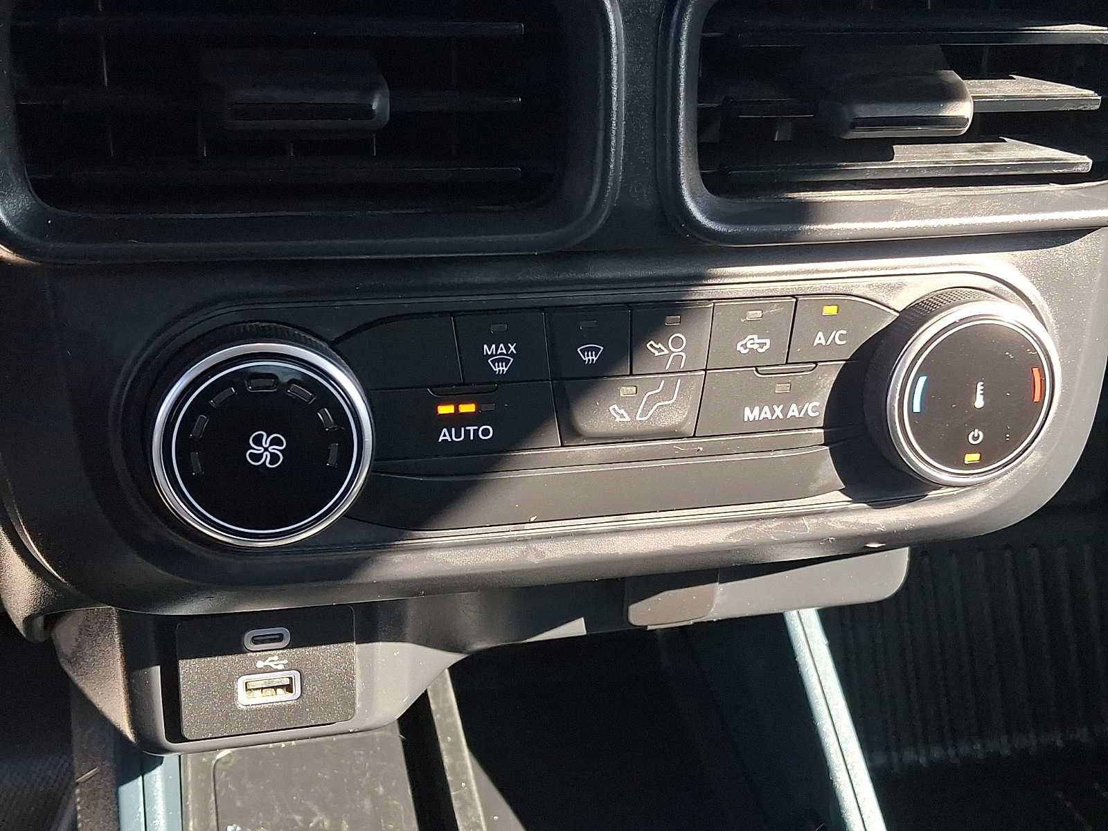 Certified 2022 Ford Maverick XL FWD image 15
