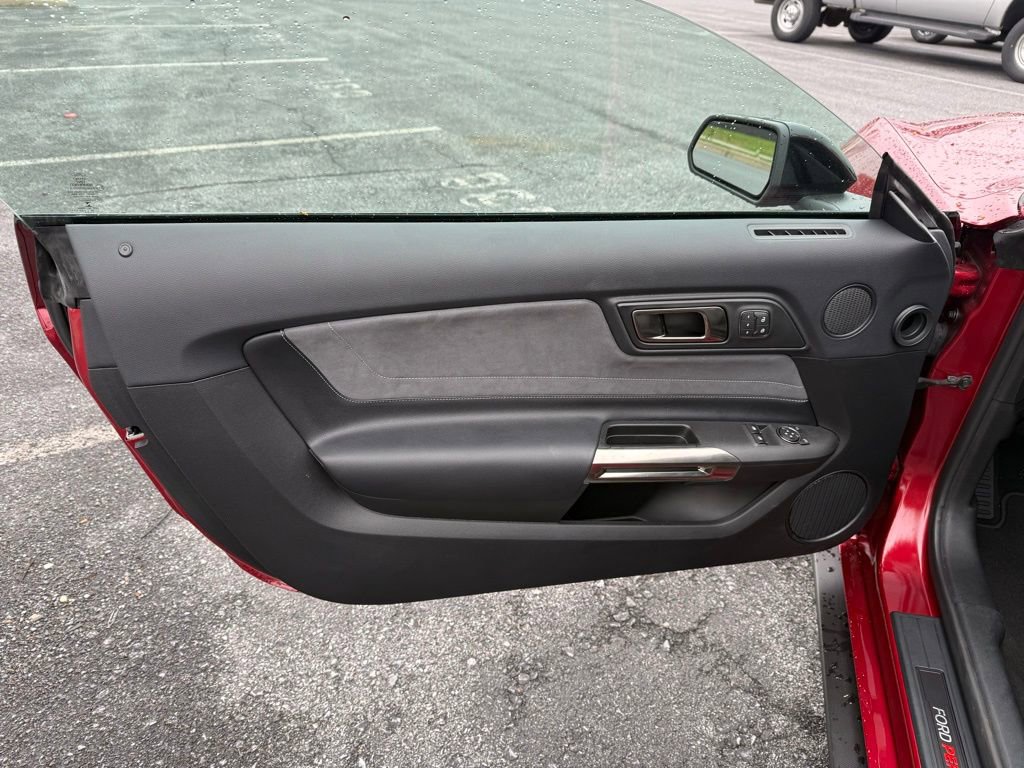 Certified 2019 Ford Mustang Shelby GT350 w/ Technology Package image 13