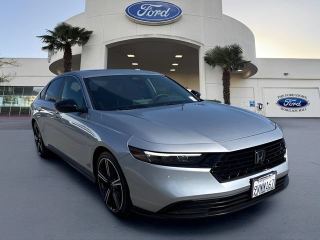 Used 2023 Honda Accord Sport image 4