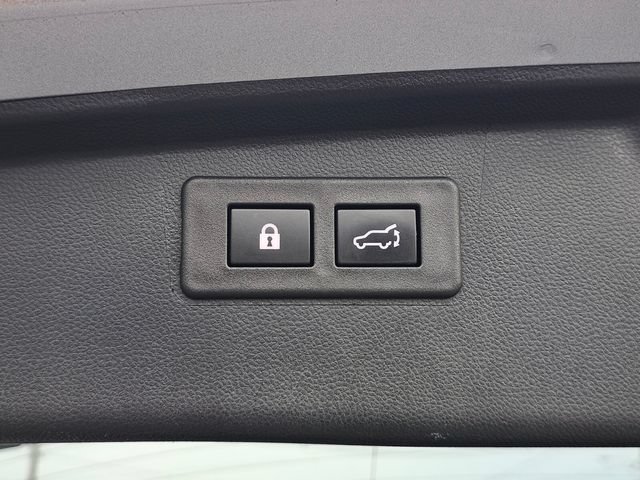 Used 2024 Subaru Outback Premium AWD/4WD image 32