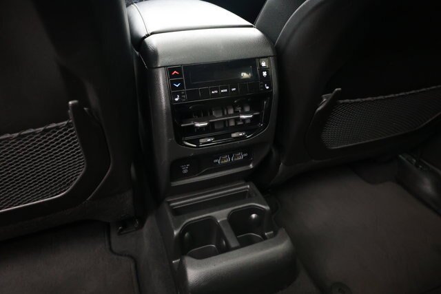 Used 2024 Jeep Grand Cherokee L Limited w/ Luxury Tech Group II AWD/4WD image 29