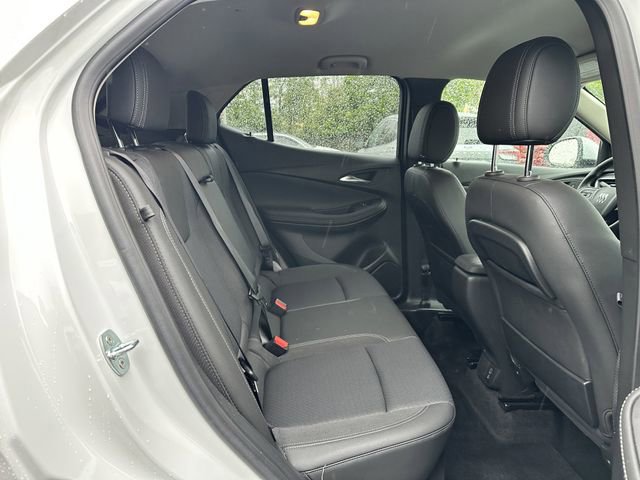 Used 2024 Buick Encore GX Preferred w/ Comfort Package FWD image 37