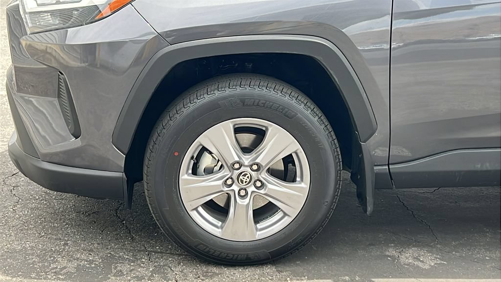 Used 2023 Toyota RAV4 XLE w/ Convenience Package FWD image 8
