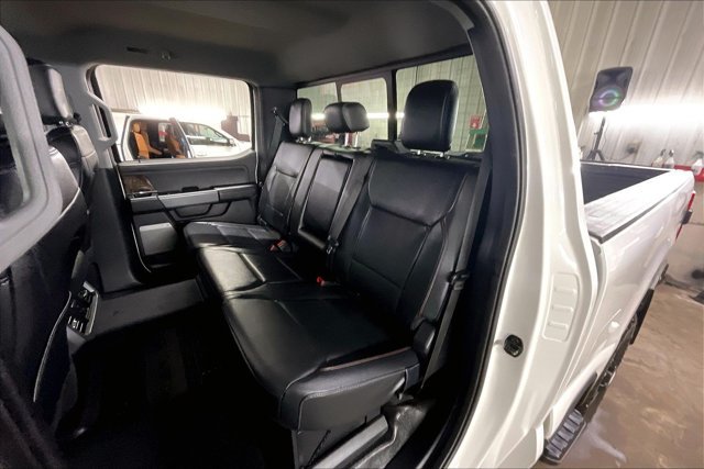Certified 2023 Ford F250 Lariat w/ Lariat Ultimate Package AWD/4WD image 16