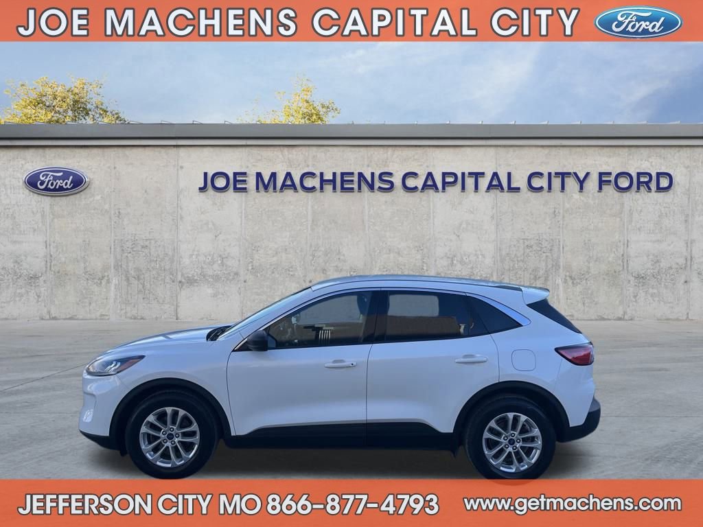 Certified 2022 Ford Escape SE w/ Convenience Package image 2