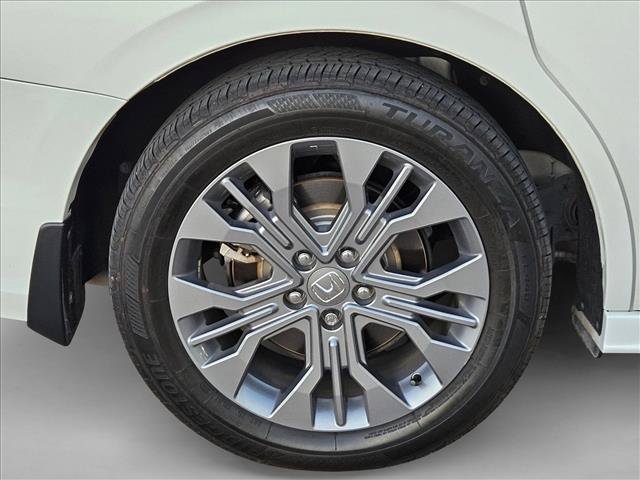 Used 2025 Honda Odyssey Touring image 20