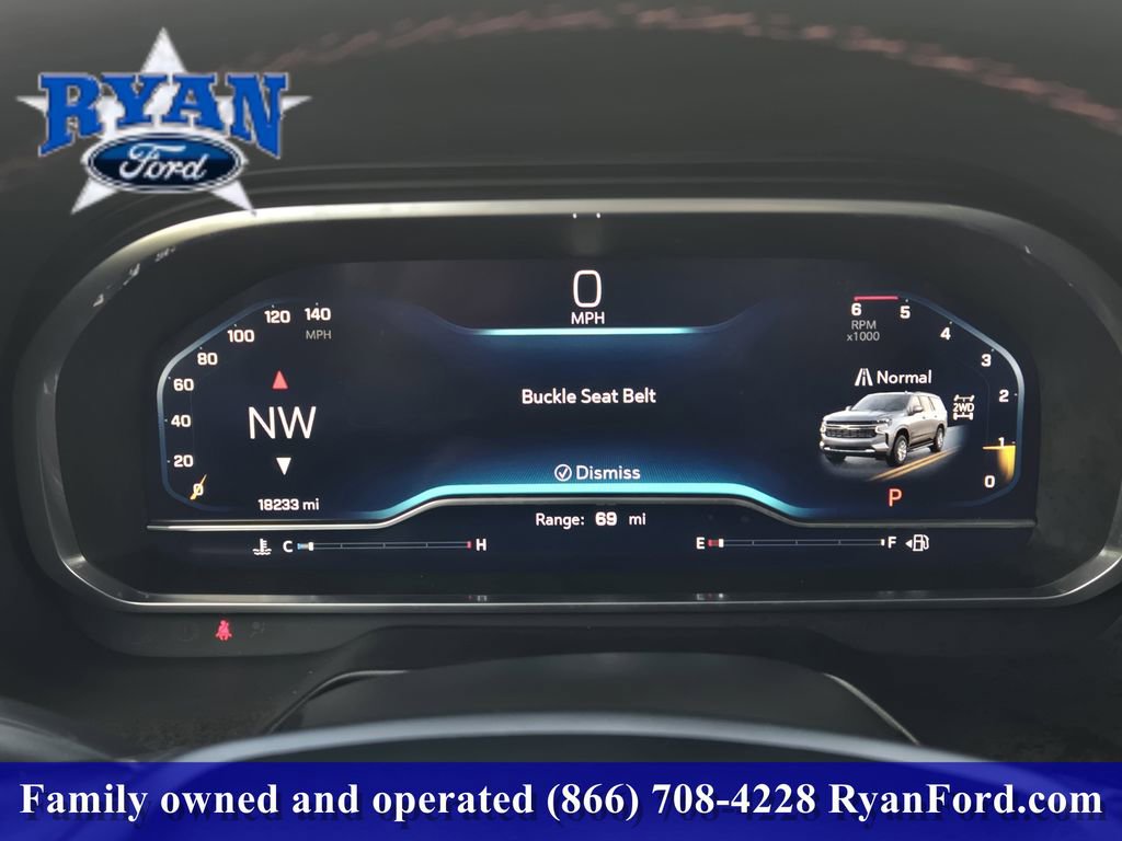 Used 2023 Chevrolet Suburban RST AWD/4WD image 11