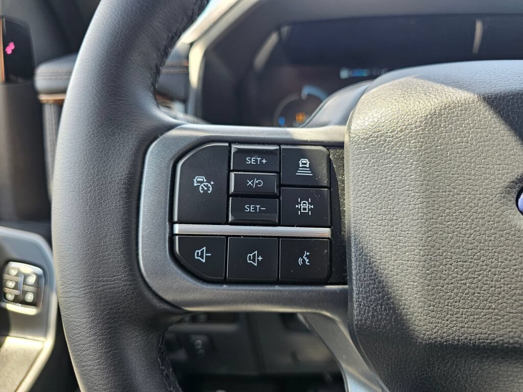 Certified 2025 Ford F150 Lightning Lariat AWD/4WD image 19