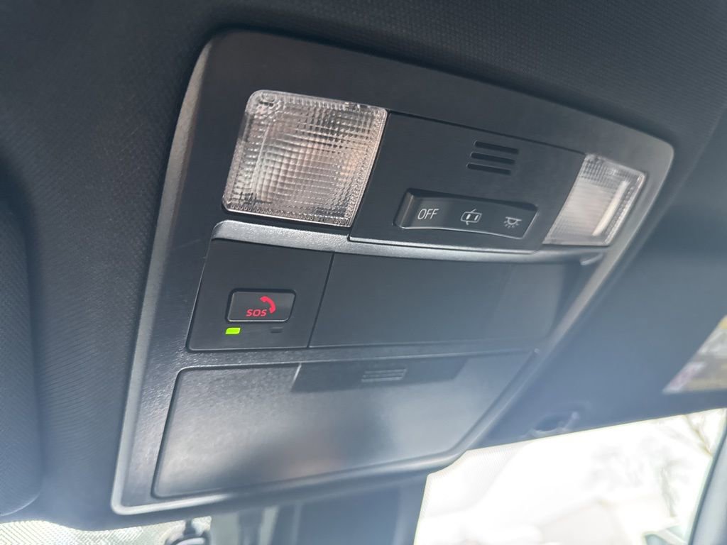 Used 2022 Toyota Tacoma TRD Sport w/ Technology Package AWD/4WD image 24