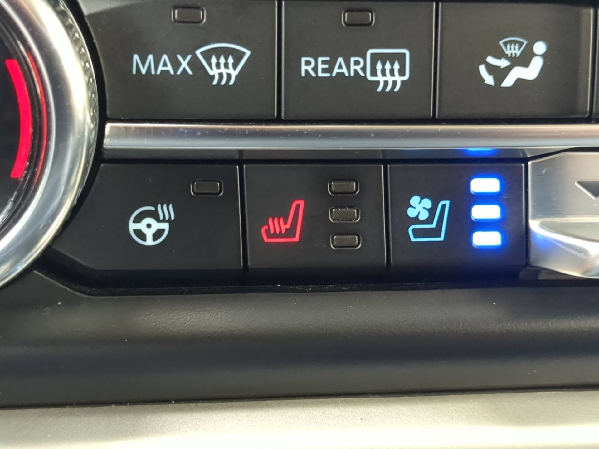 Certified 2024 Ford Expedition XLT RWD image 63