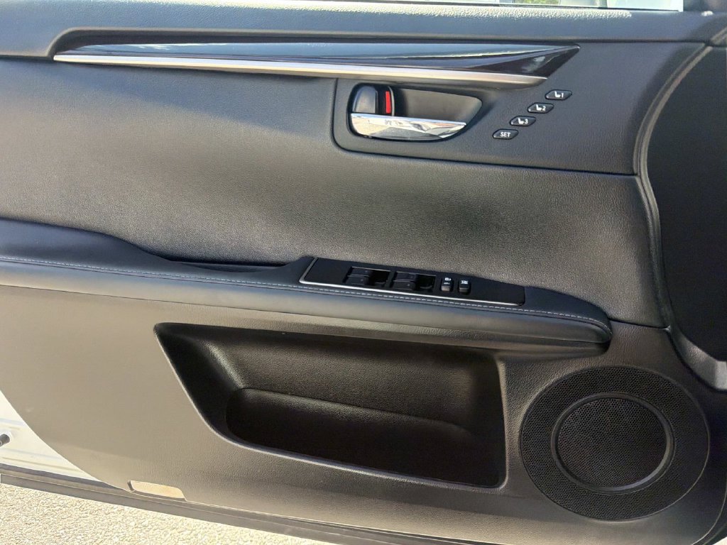 Used 2018 Lexus ES 350 w/ Navigation System Package FWD image 20
