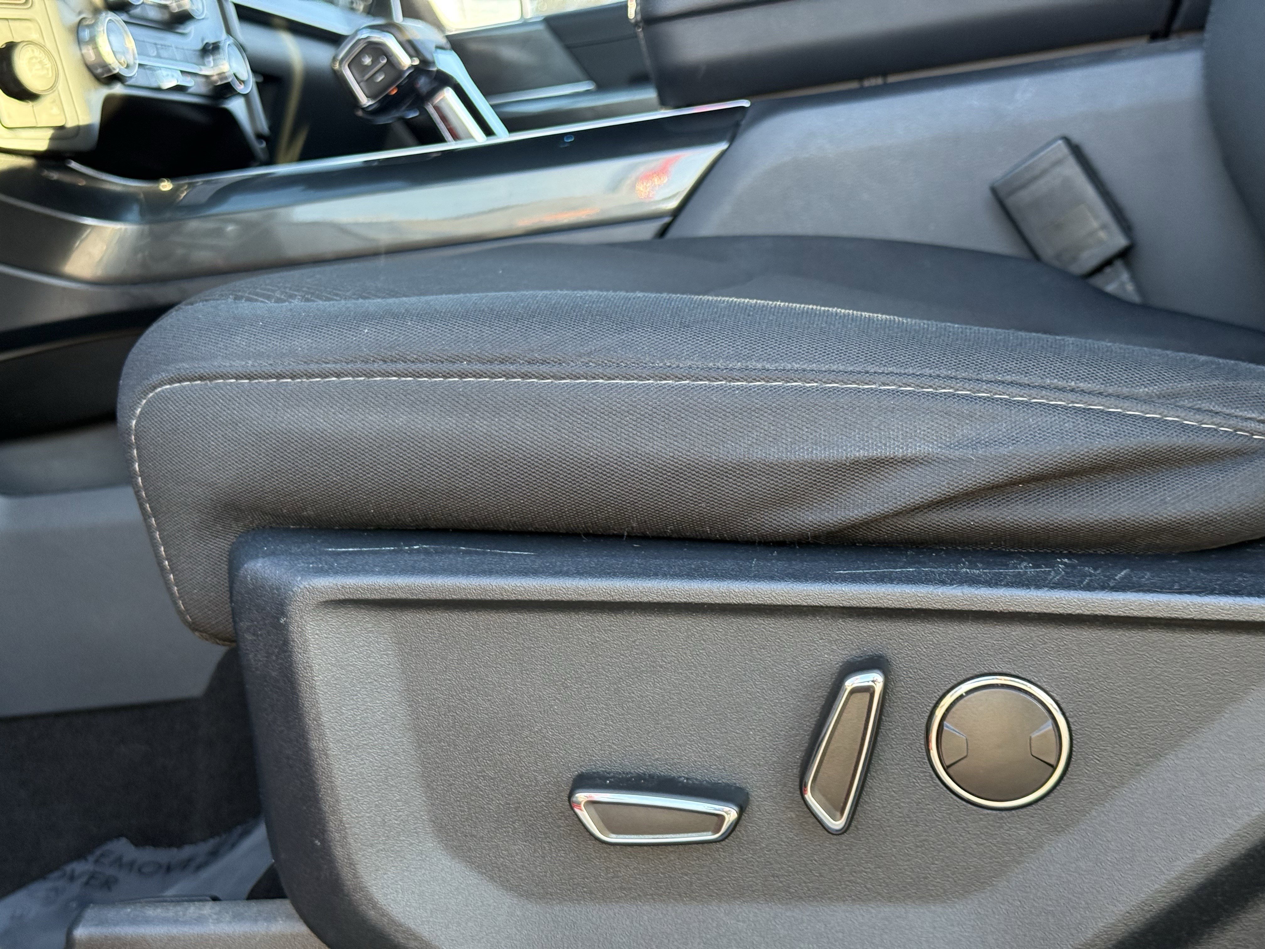 Certified 2021 Ford F150 XLT w/ Equipment Group 302A High image 24