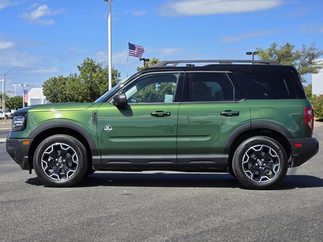 Certified 2025 Ford Bronco Sport Outer Banks w/ Outer Banks Tech Package+ AWD/4WD image 7