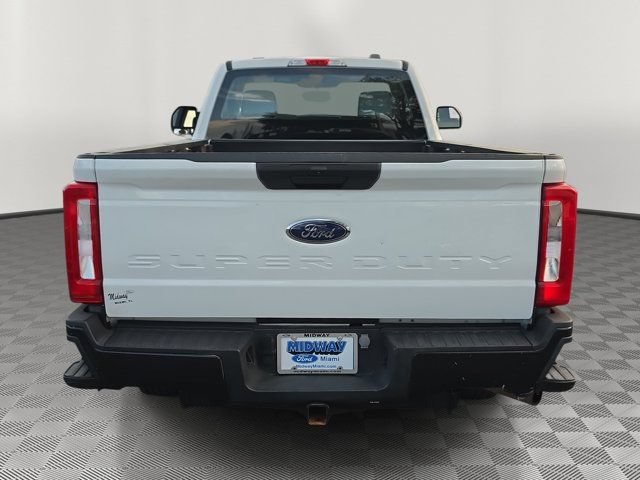 Certified 2024 Ford F250 XL RWD image 5