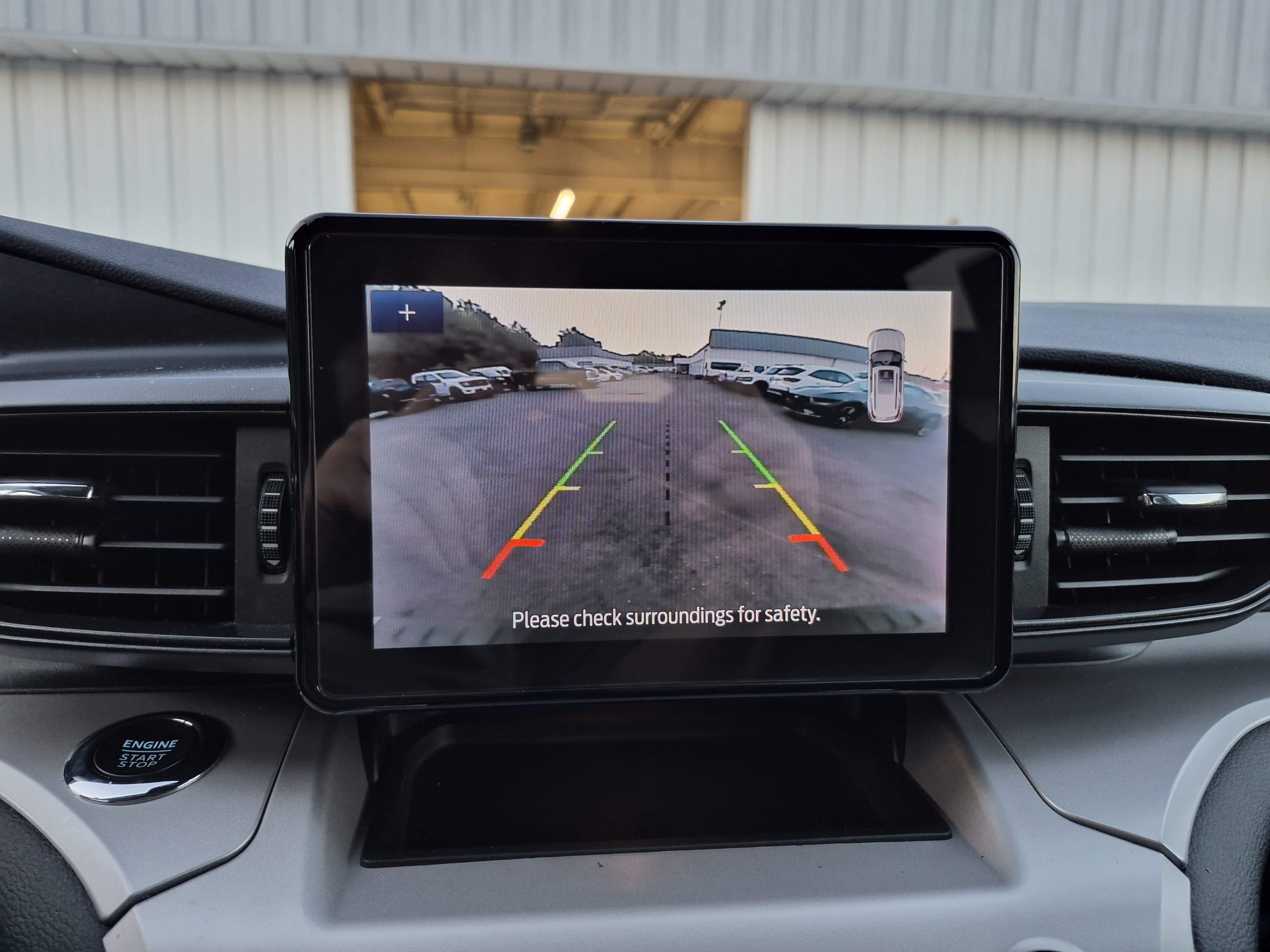 Certified 2024 Ford Explorer XLT RWD image 36
