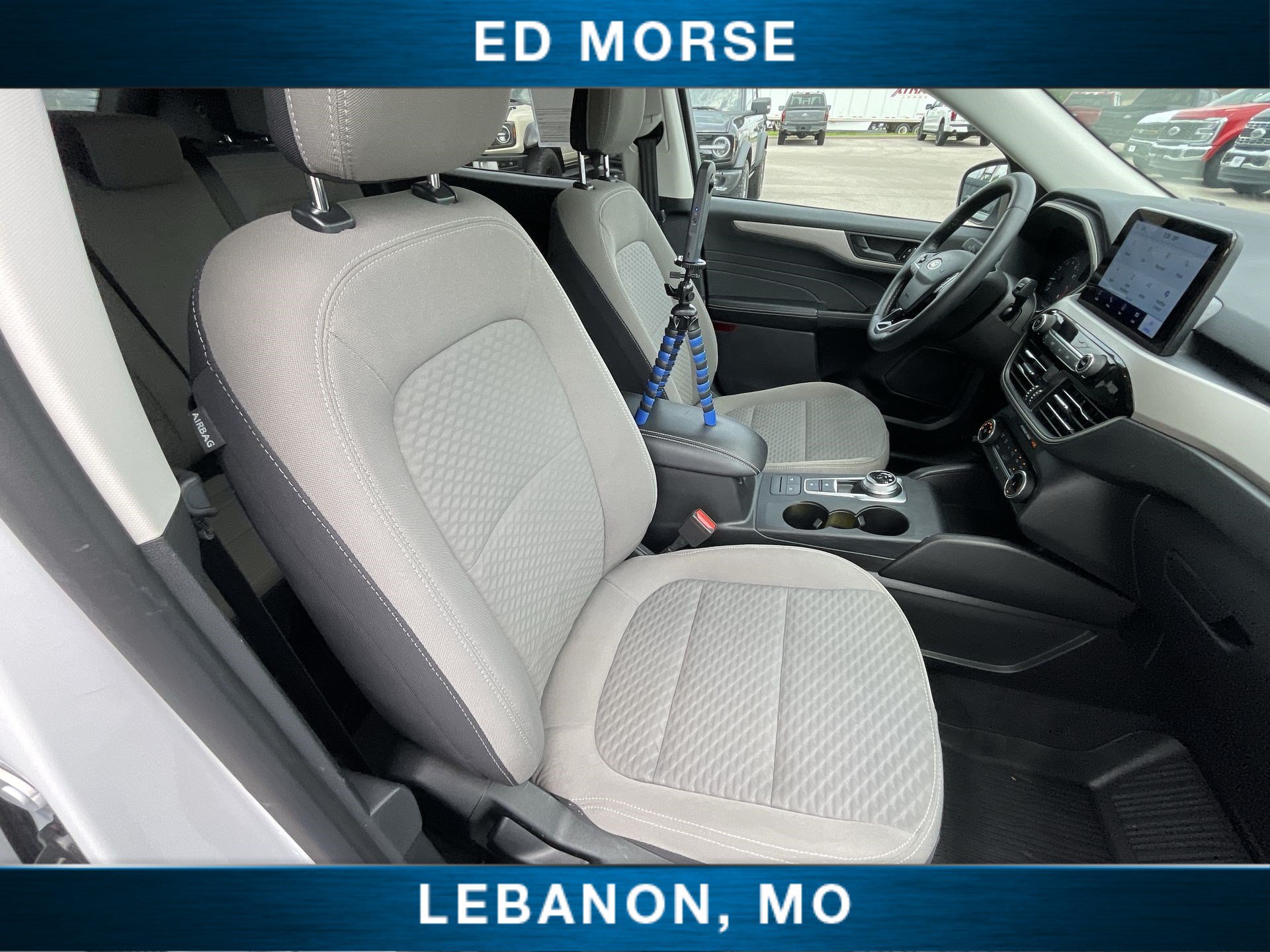Certified 2022 Ford Escape SE w/ Cold Weather Package AWD/4WD image 25