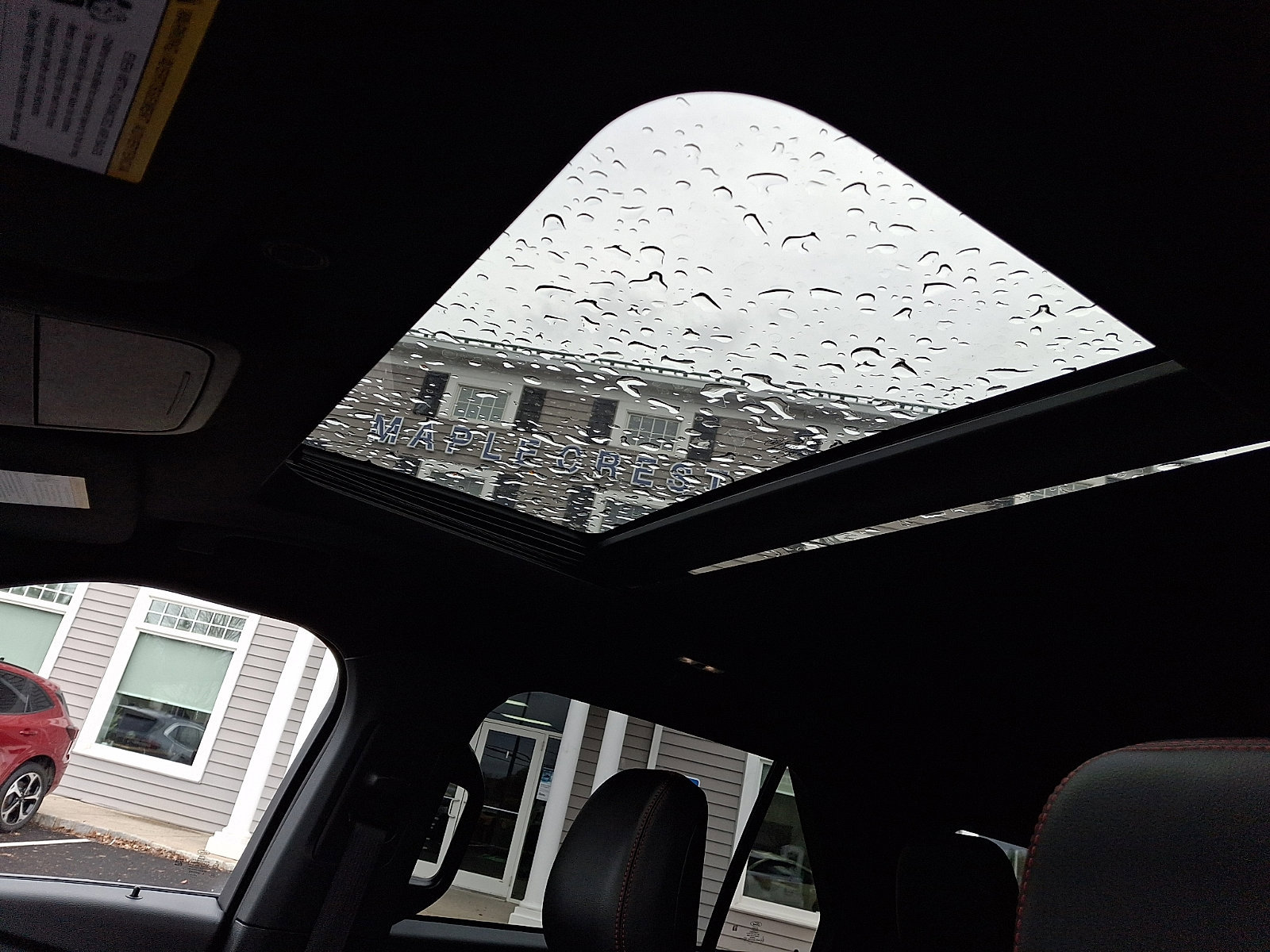 Certified 2023 Ford Explorer ST-Line w/ Class IV Trailer Tow Package image 15