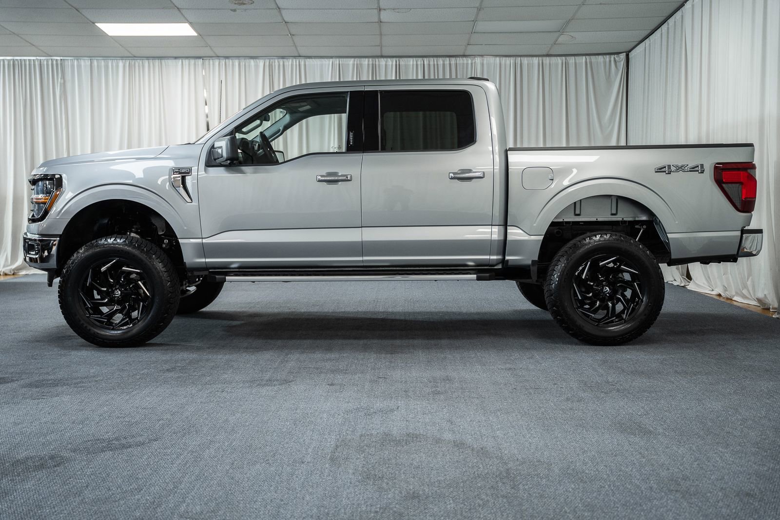 Certified 2024 Ford F150 XLT w/ Tow/Haul Package image 3