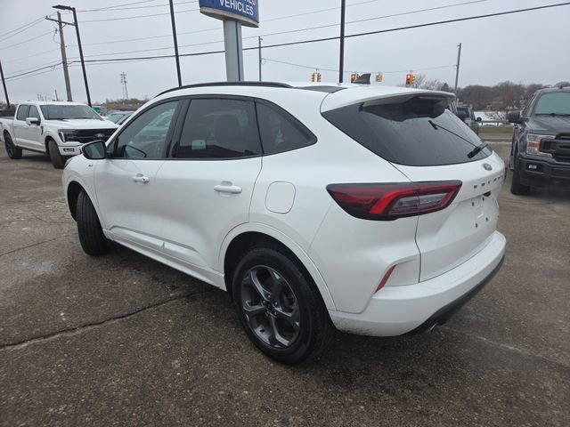 Certified 2024 Ford Escape ST-Line Select image 9