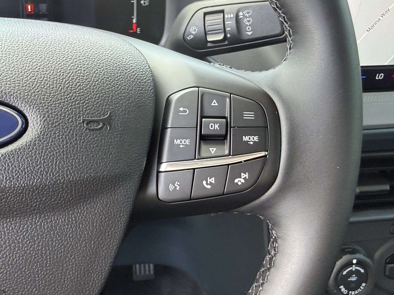 Certified 2026 Ford Maverick Lariat w/ Black Appearance Package AWD/4WD image 36