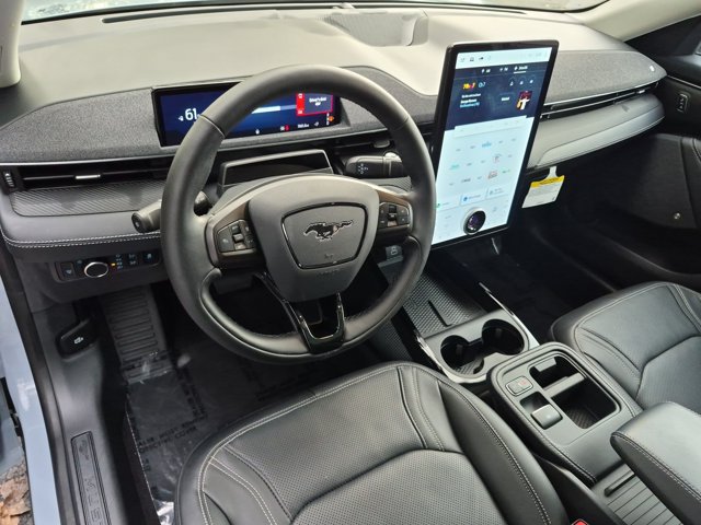 Certified 2025 Ford Mustang Mach-E Premium AWD/4WD image 10