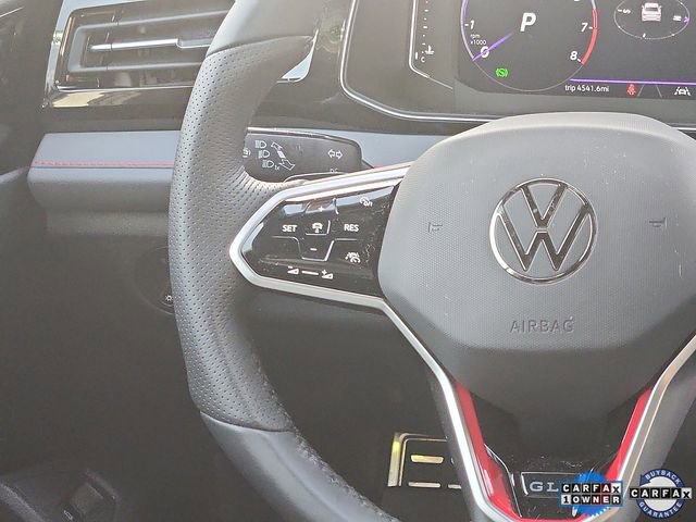 Used 2025 Volkswagen Jetta GLI Autobahn FWD image 14