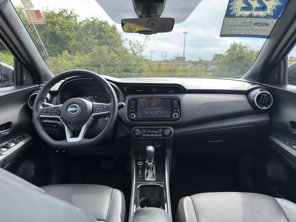 Used 2022 Nissan Kicks SR w/ Premium Package image 6