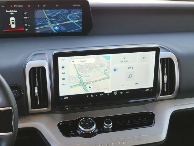 Certified 2025 Ford Expedition XL image 11