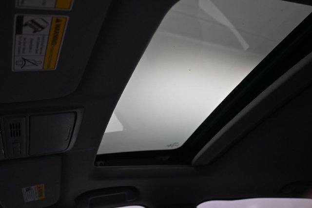 Used 2022 Honda CR-V EX-L image 17