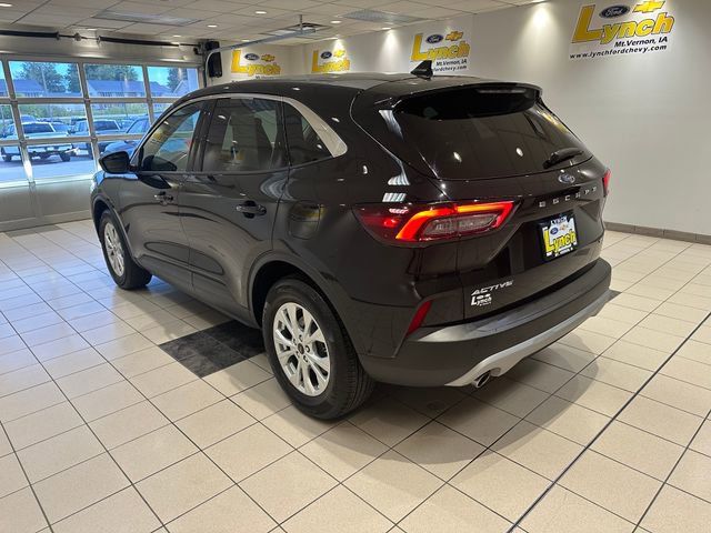 Certified 2023 Ford Escape Active AWD/4WD image 21