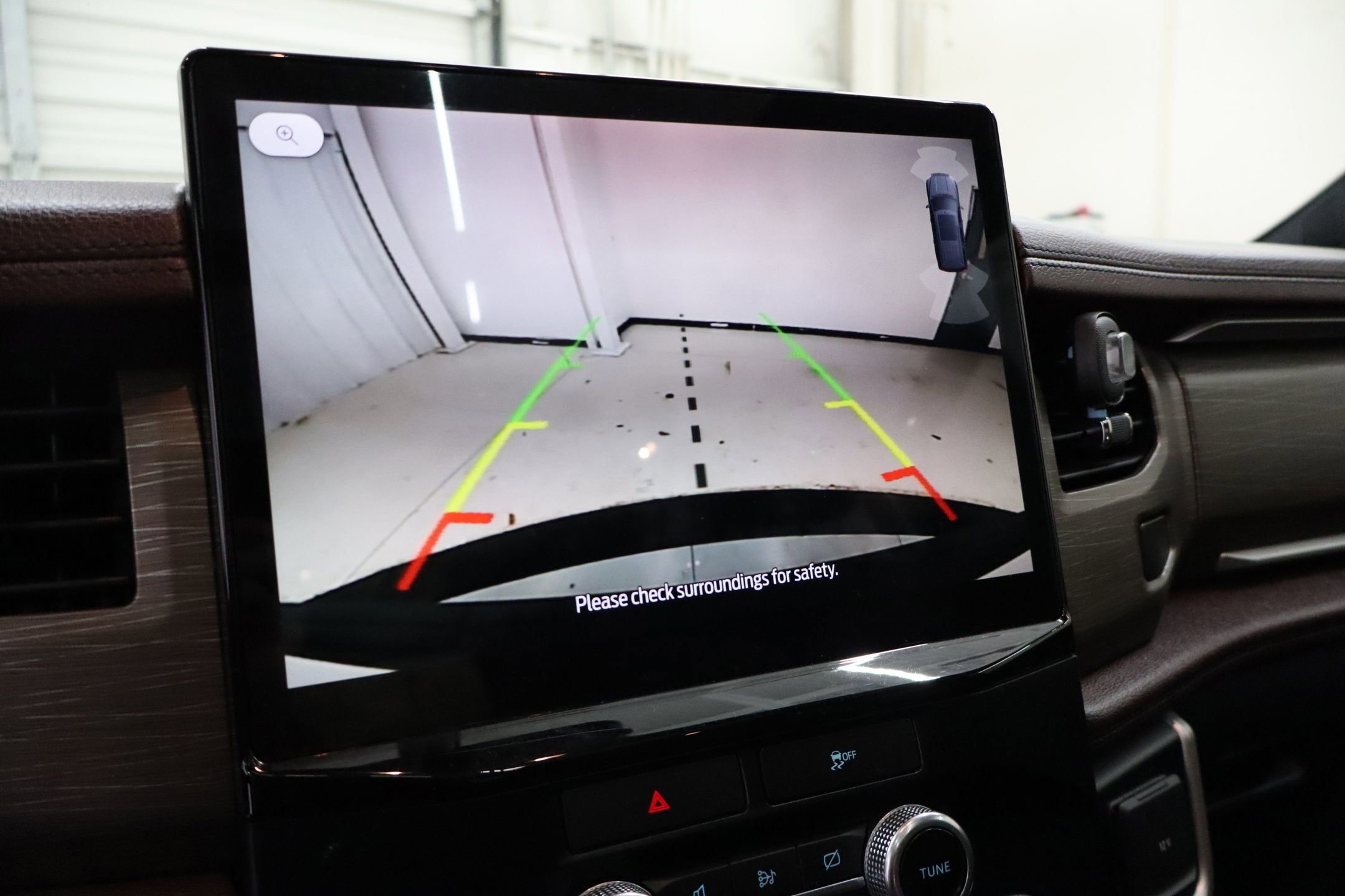 Certified 2022 Ford Expedition Limited image 20