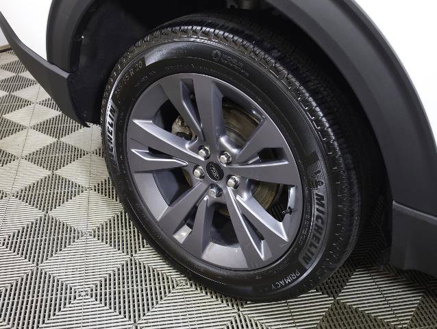 Certified 2023 Ford Explorer XLT w/ Equipment Group 202A AWD/4WD image 37