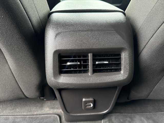 Used 2022 Chevrolet Equinox LT FWD image 19