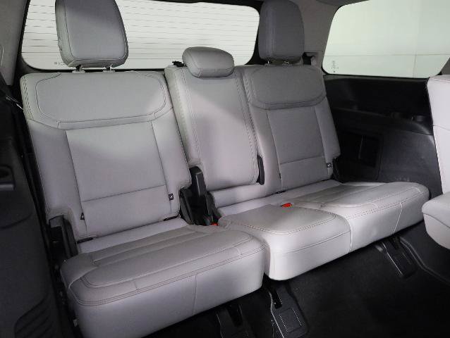 Certified 2025 Ford Expedition Active AWD/4WD image 12