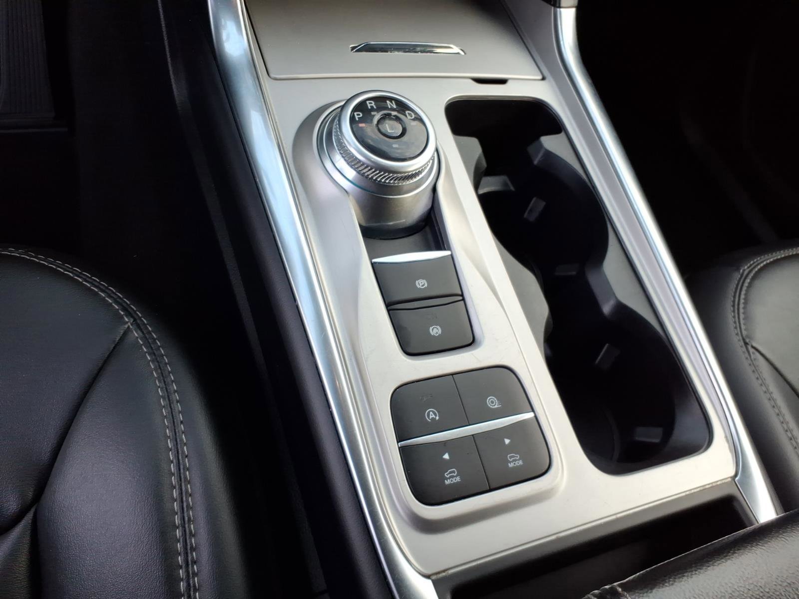 Certified 2024 Ford Explorer XLT w/ Equipment Group 202A image 19