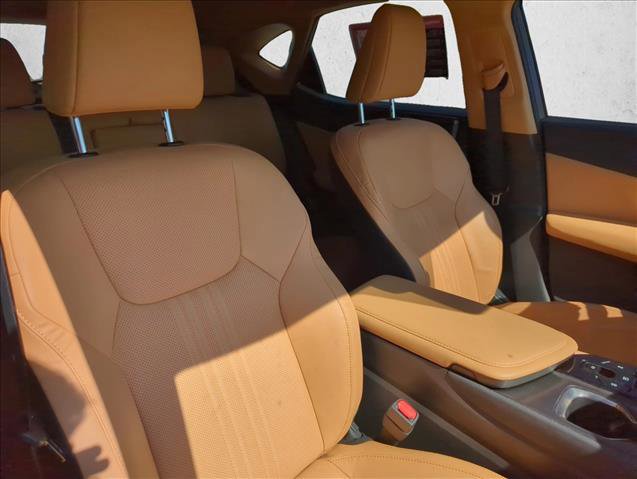 Used 2023 Lexus NX 250 FWD w/ Towing Package (2000 Lbs) image 26