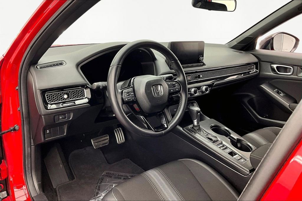 Used 2025 Honda Civic Sport image 14