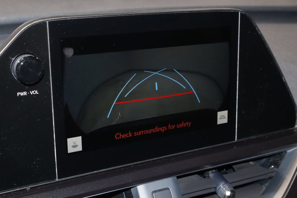 Used 2023 Lexus UX 250h AWD w/ Accessory Package (Z1) image 4