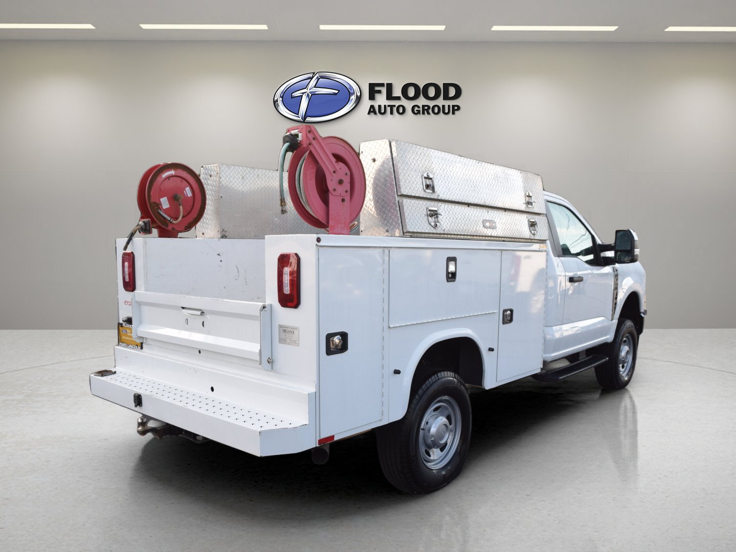 Certified 2023 Ford F350 XL w/ FX4 Off-Road Package AWD/4WD image 5