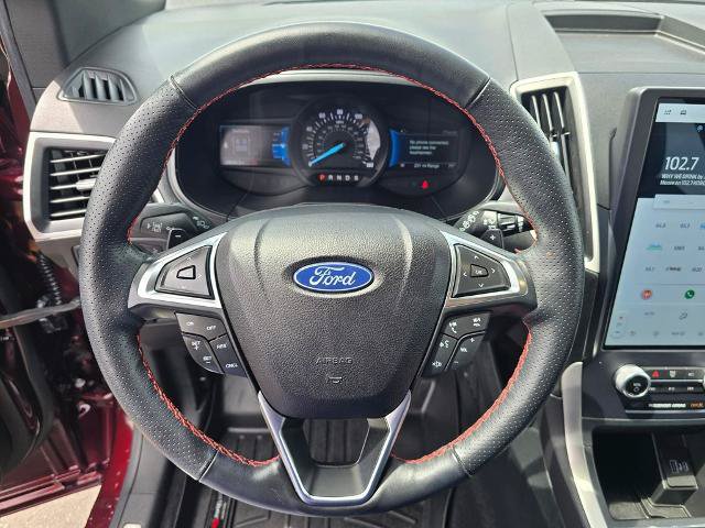 Certified 2022 Ford Edge ST-Line w/ Class II Trailer Tow Package AWD/4WD image 17