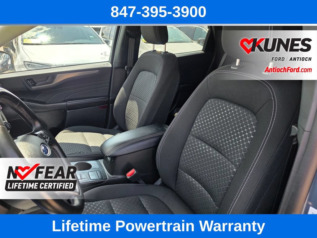 Certified 2025 Ford Escape Active AWD/4WD image 18