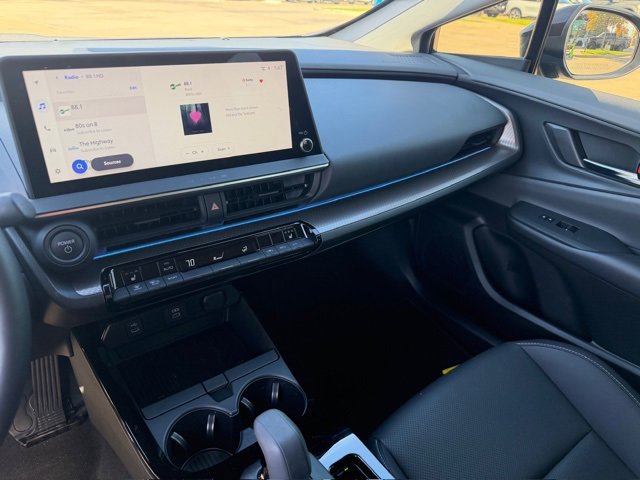 Used 2024 Toyota Prius Limited image 18