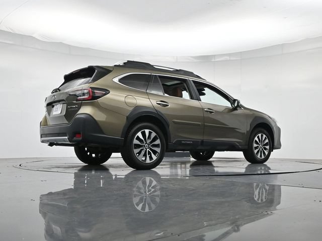 Used 2024 Subaru Outback Touring XT AWD/4WD image 40
