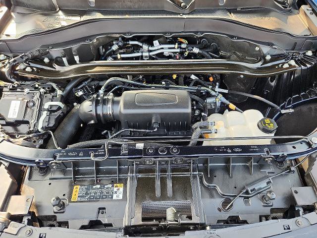 Certified 2022 Ford Explorer ST-Line w/ Class IV Trailer Tow Package image 32