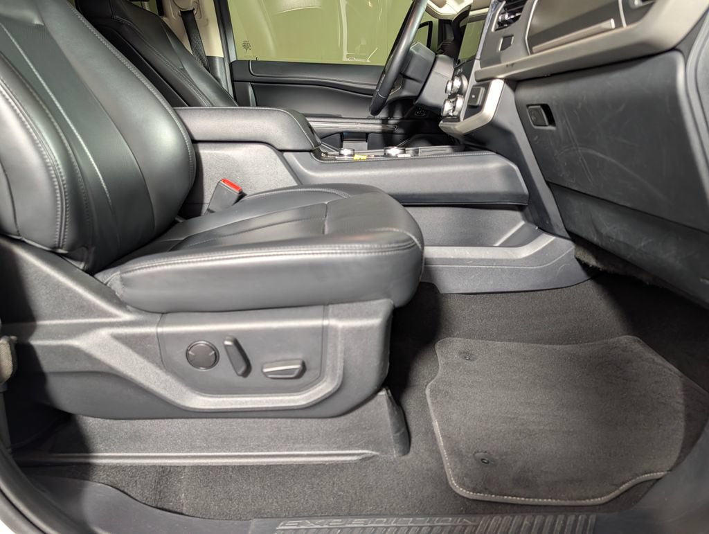 Certified 2023 Ford Expedition XLT AWD/4WD image 11