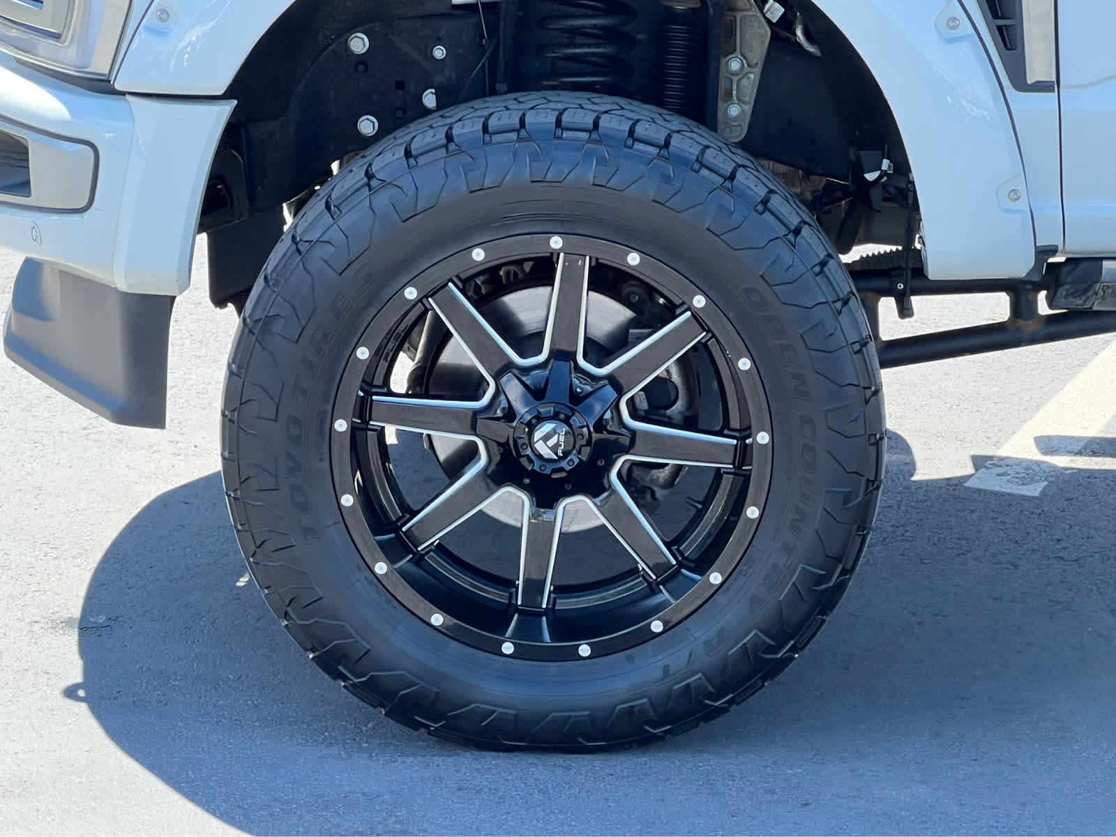 Certified 2024 Ford F350 Platinum AWD/4WD image 13