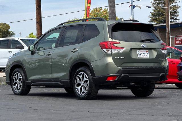 Used 2020 Subaru Forester Premium w/ Popular Package #1 AWD/4WD image 27
