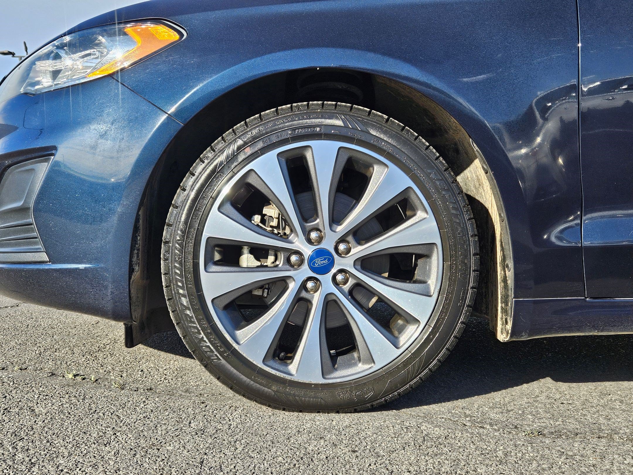 Certified 2020 Ford Fusion SE AWD/4WD image 14