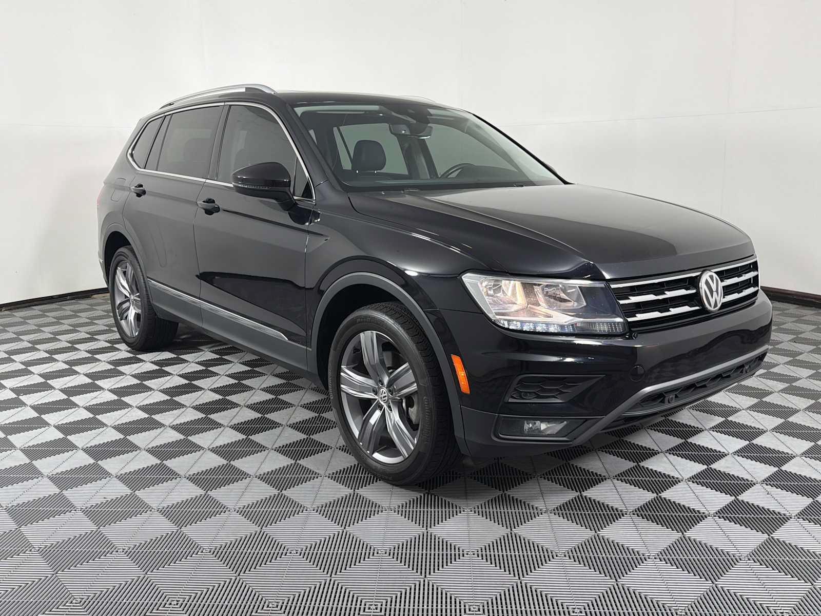 Used 2021 Volkswagen Tiguan SEL